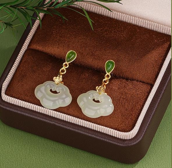 Chinese natural Hetian jade Ruyi earrings