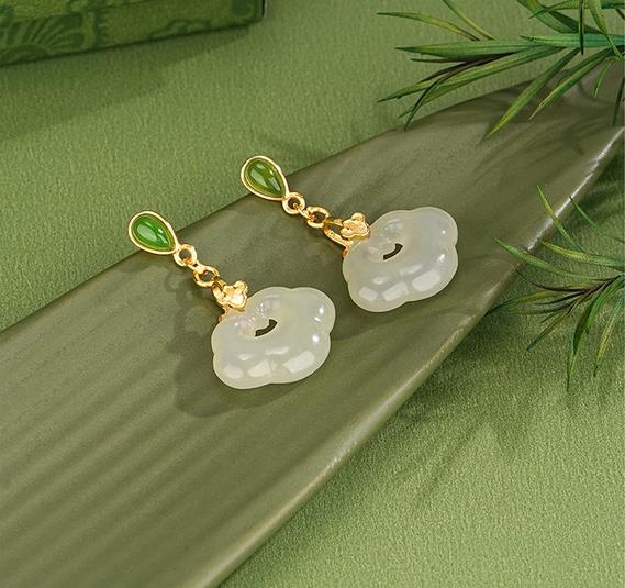 Chinese natural Hetian jade Ruyi earrings