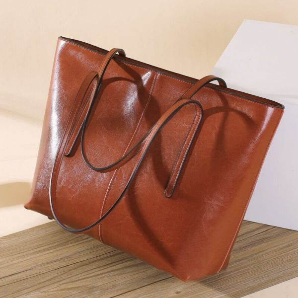 women's bag 2025fe high-quality cowhide materials - Image 3