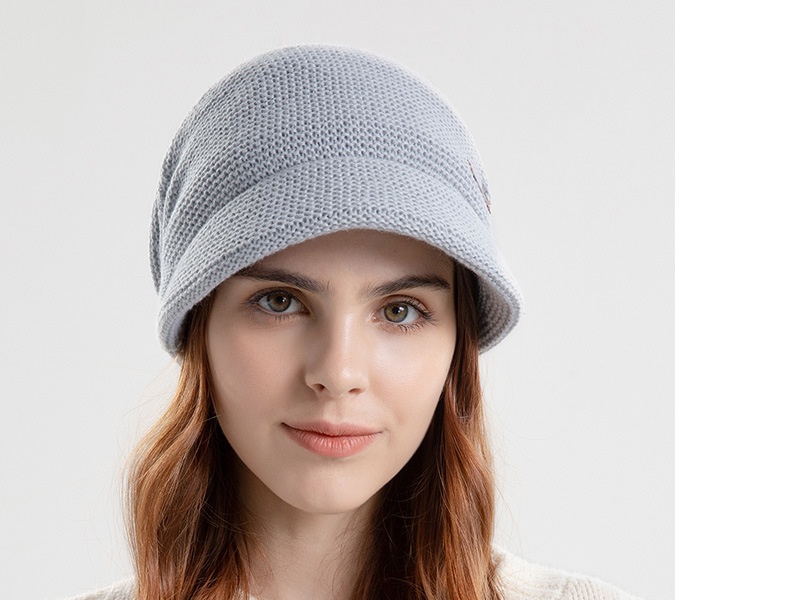 Ladies’ winter hat for warmth 2025bepic9