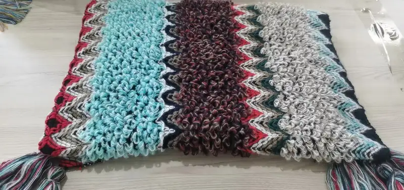 Retro shawl bohemian style large scarf very beautiful for travel photospic1