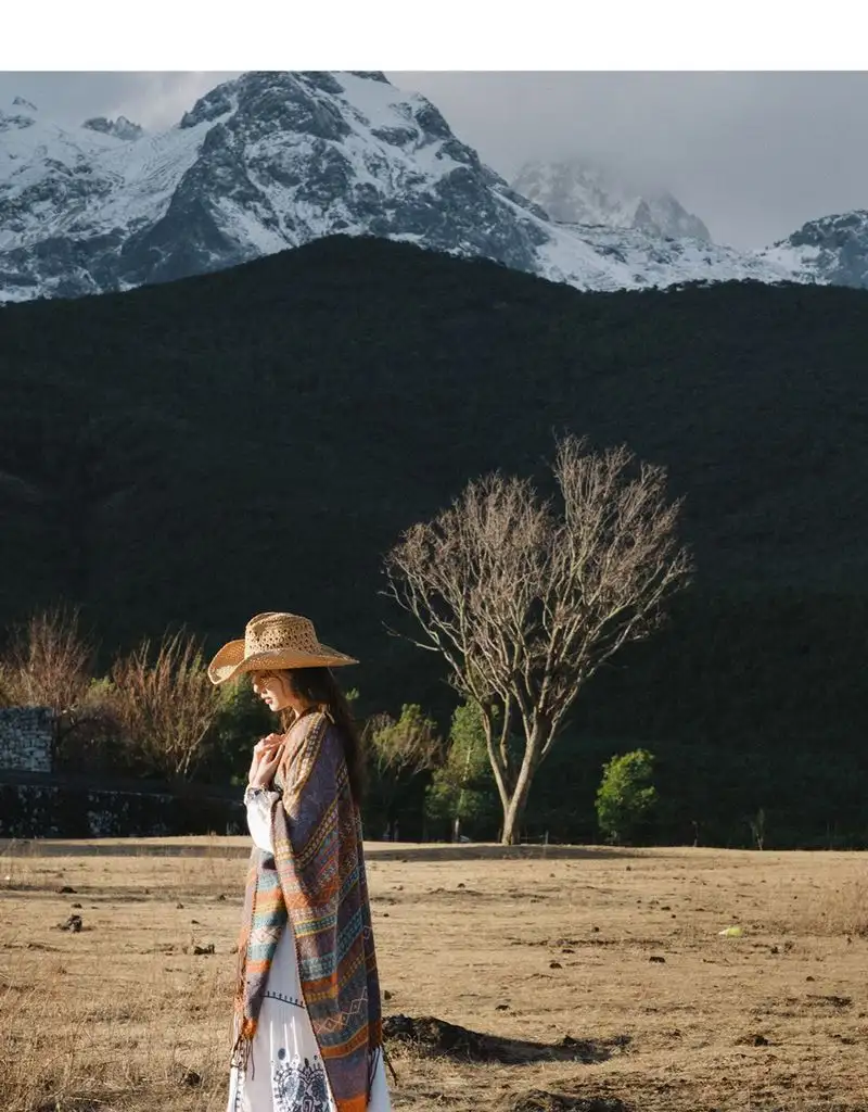 Vacation retro shawl warm ethnic style cloak travel photo beautiful scarfpic