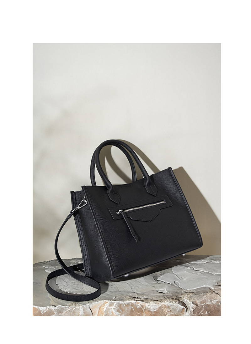 Personalized women’s shoulder bag fashionable cowhide bag commuting shoulder bag large capacity retro handbag tote bag插图14