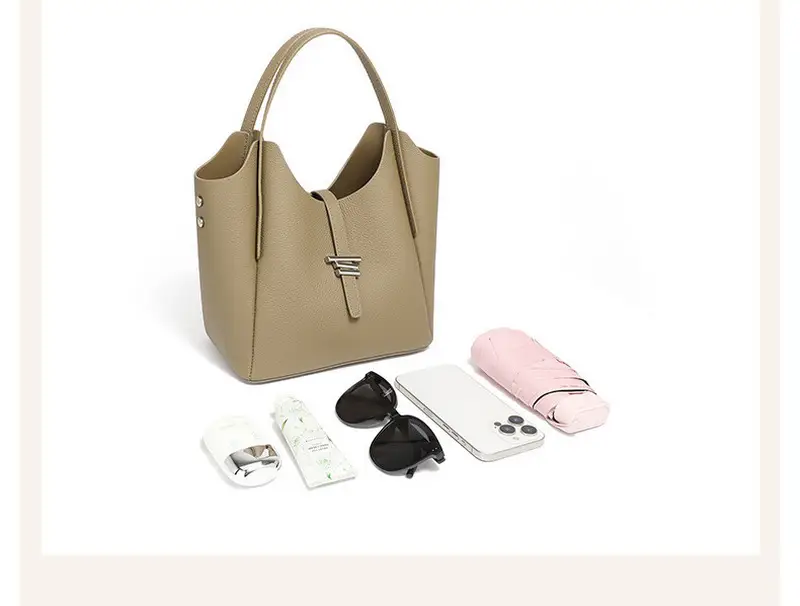 New fashion one-shoulder crossbody bag in handbag in cowhide leather插图7