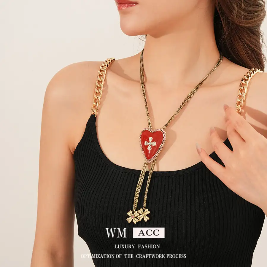 Diamond Style Red Love Flower Pendant Necklacepic5